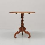 1095 2340 PEDESTAL TABLE